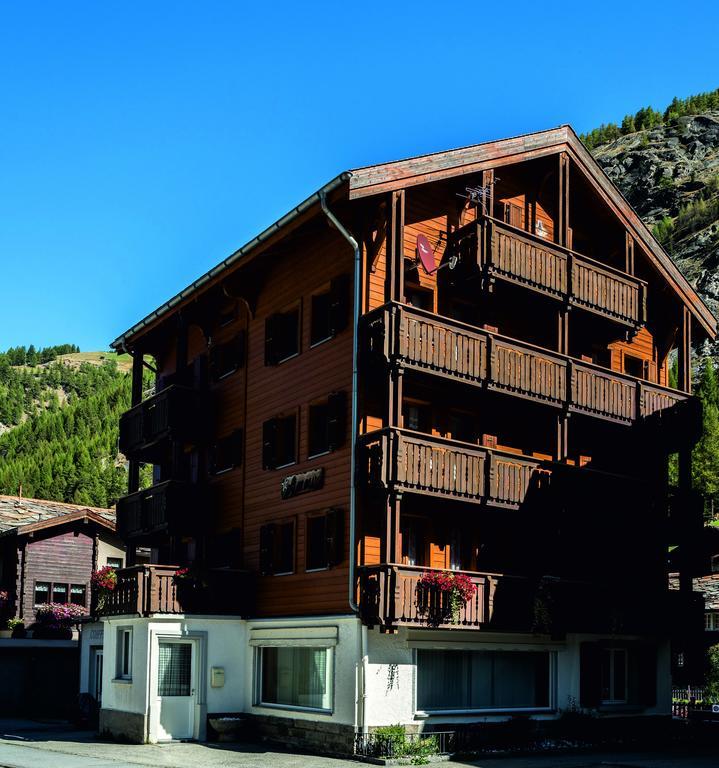 Haus Amour Saas-Grund Eksteriør billede